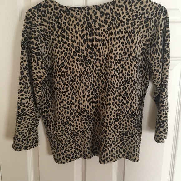 Women’s top - Picture 2 of 2